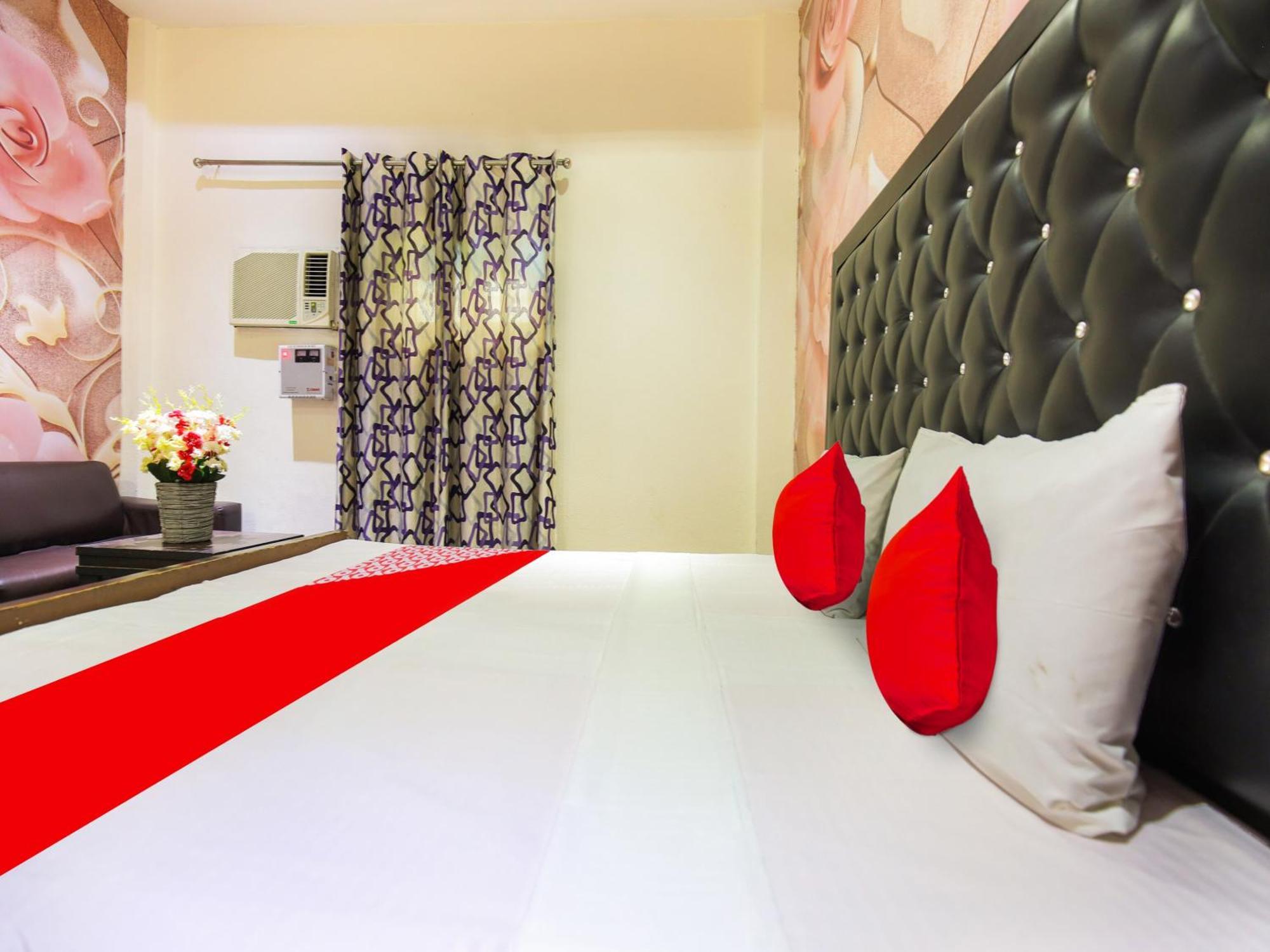 Oyo Flagship Hotel Le Aley Regency Ludhiana Exterior photo